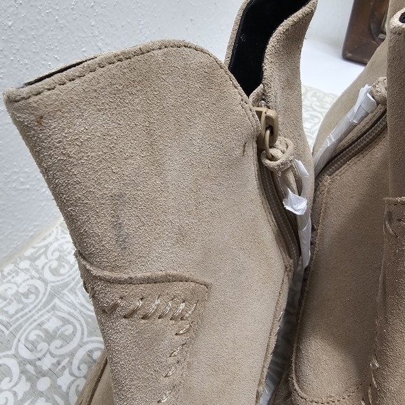 NWOB Rebecca Minkoff Lulu Bootie with defect - Picture 12 of 12